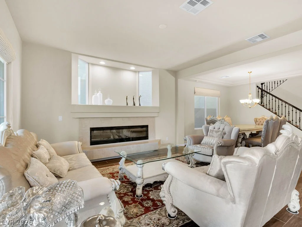 6465 Grande River, Las Vegas, NV 89139