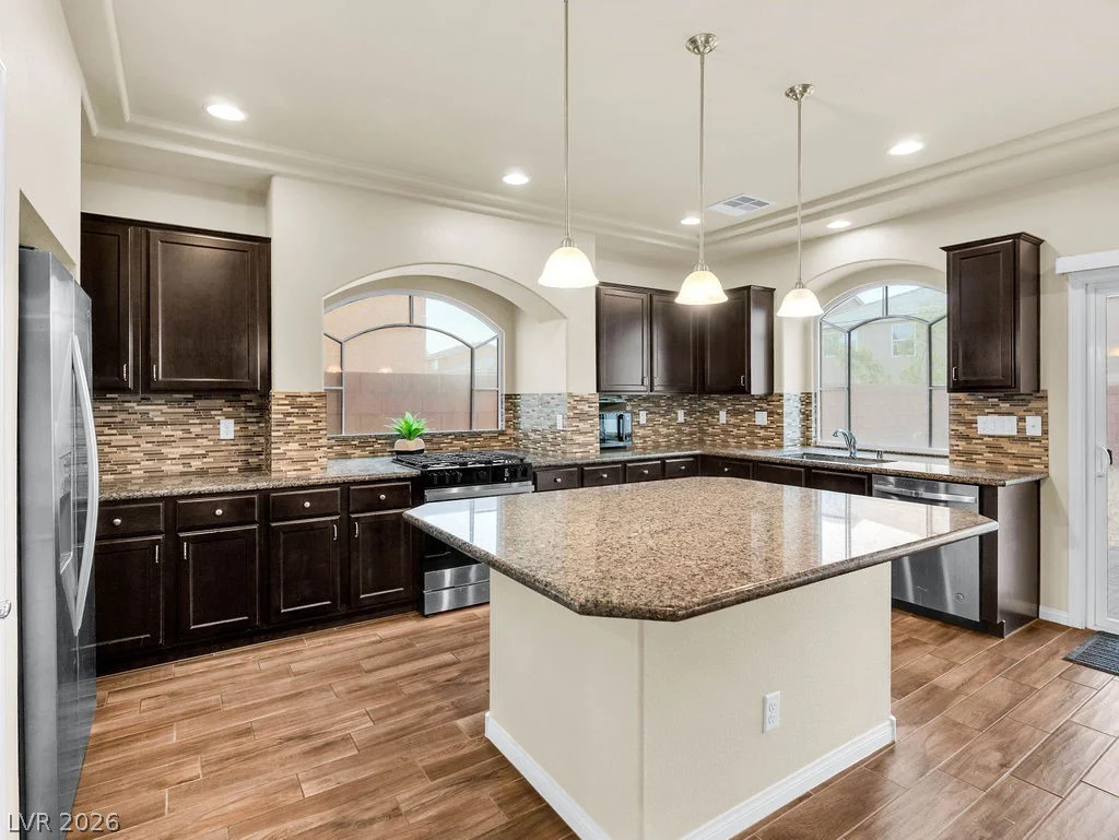 6465 Grande River, Las Vegas, NV 89139