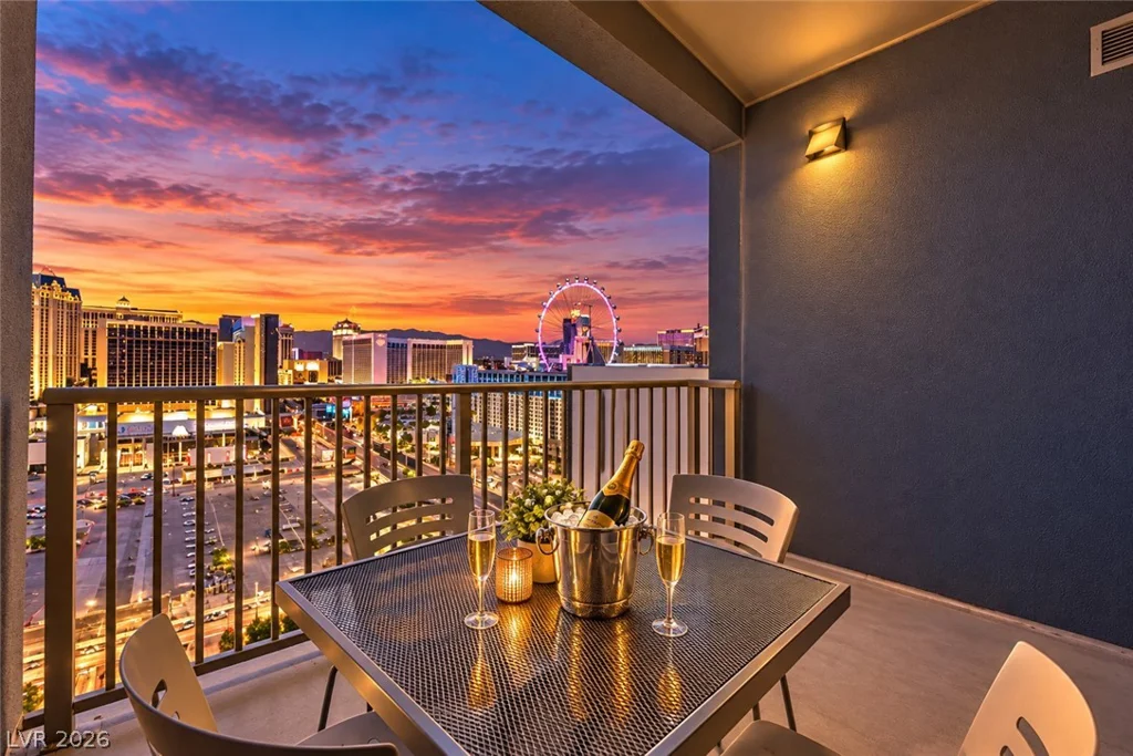 211 Flamingo, Las Vegas, NV 89169