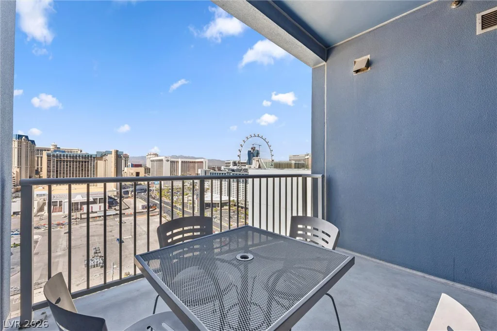211 Flamingo, Las Vegas, NV 89169