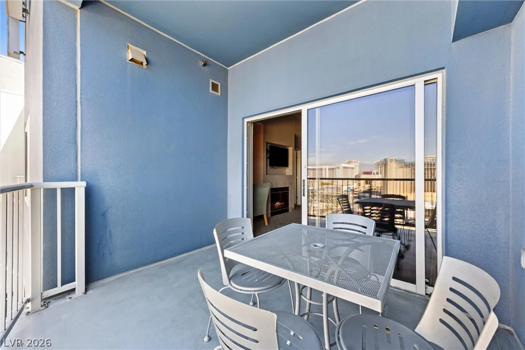 211 Flamingo, Las Vegas, NV 89169