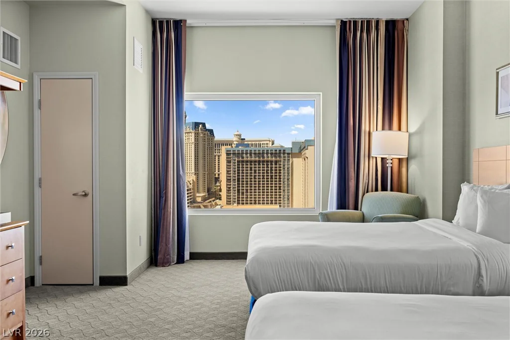211 Flamingo, Las Vegas, NV 89169