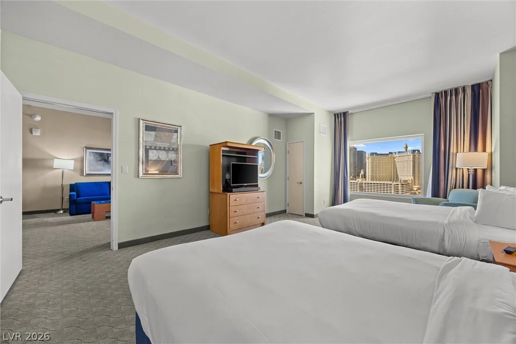 211 Flamingo, Las Vegas, NV 89169