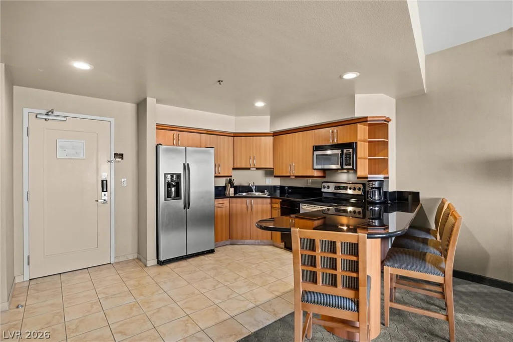 211 Flamingo, Las Vegas, NV 89169