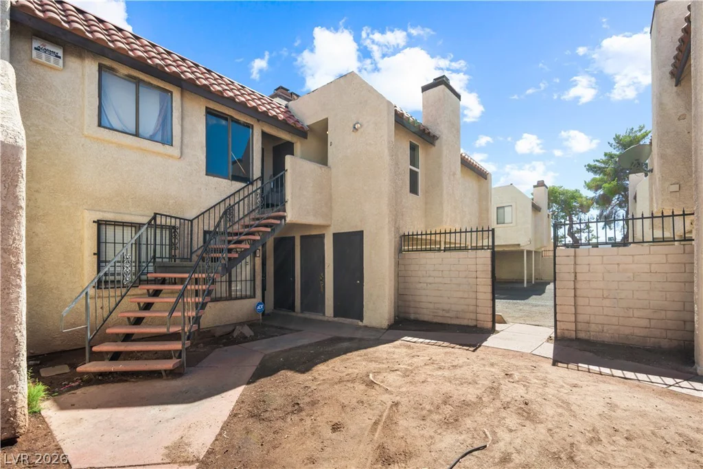 2201 Sun, North Las Vegas, NV 89030
