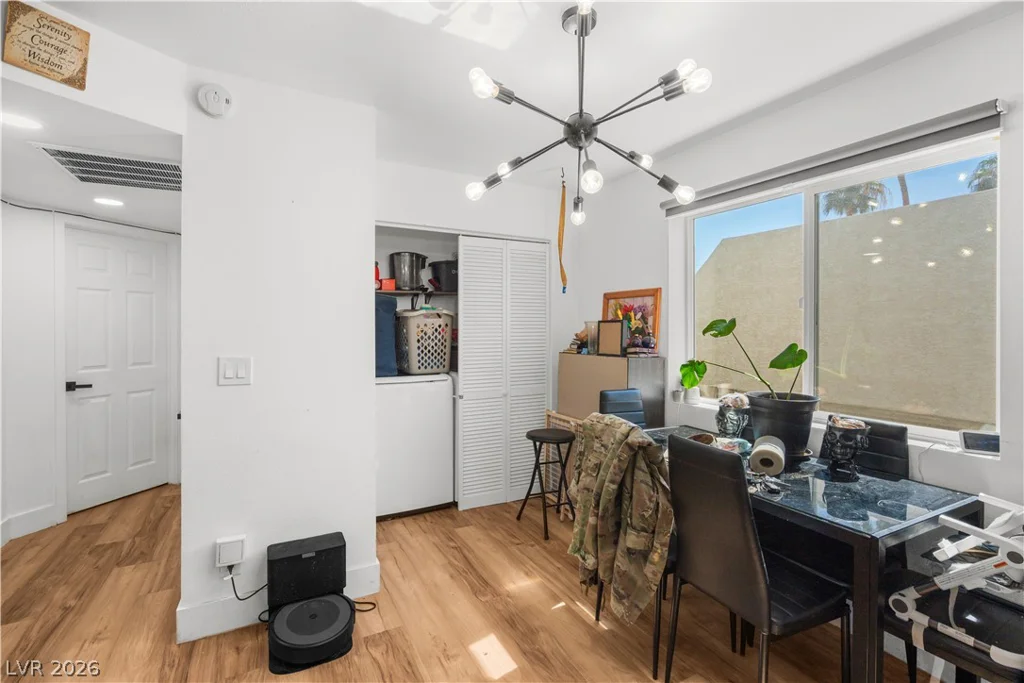2201 Sun, North Las Vegas, NV 89030