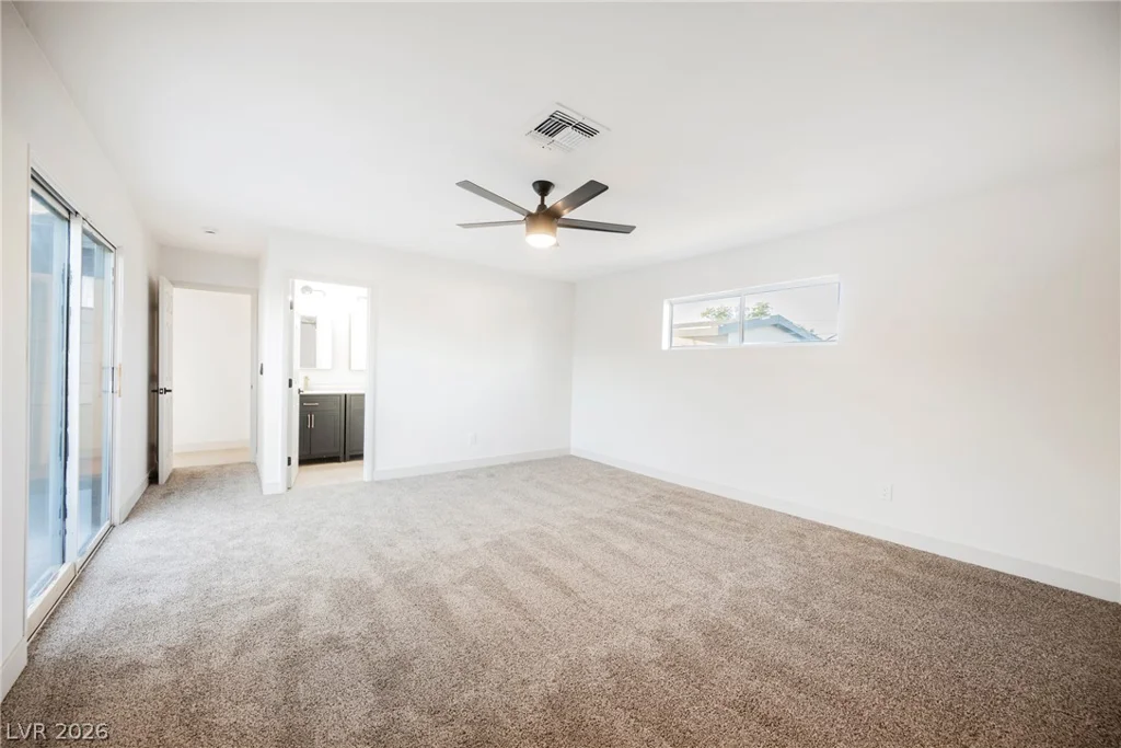 1004 Baker, Las Vegas, NV 89108