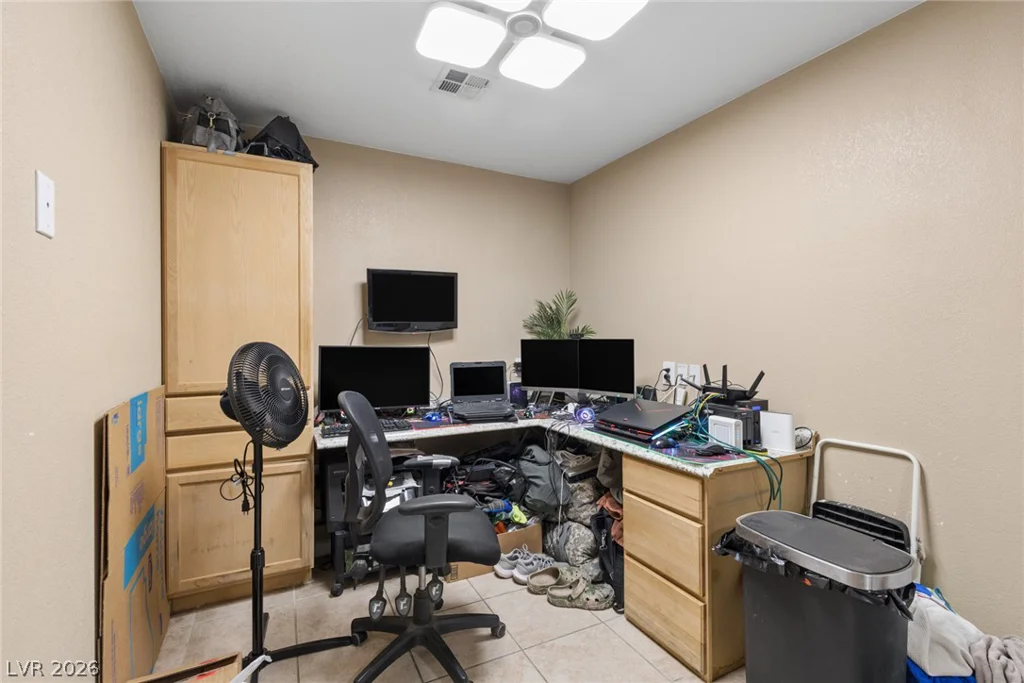 1305 Mojave, Las Vegas, NV 89101