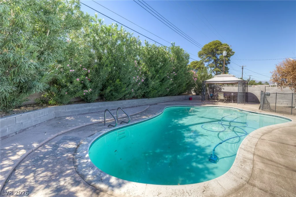 1305 Mojave, Las Vegas, NV 89101