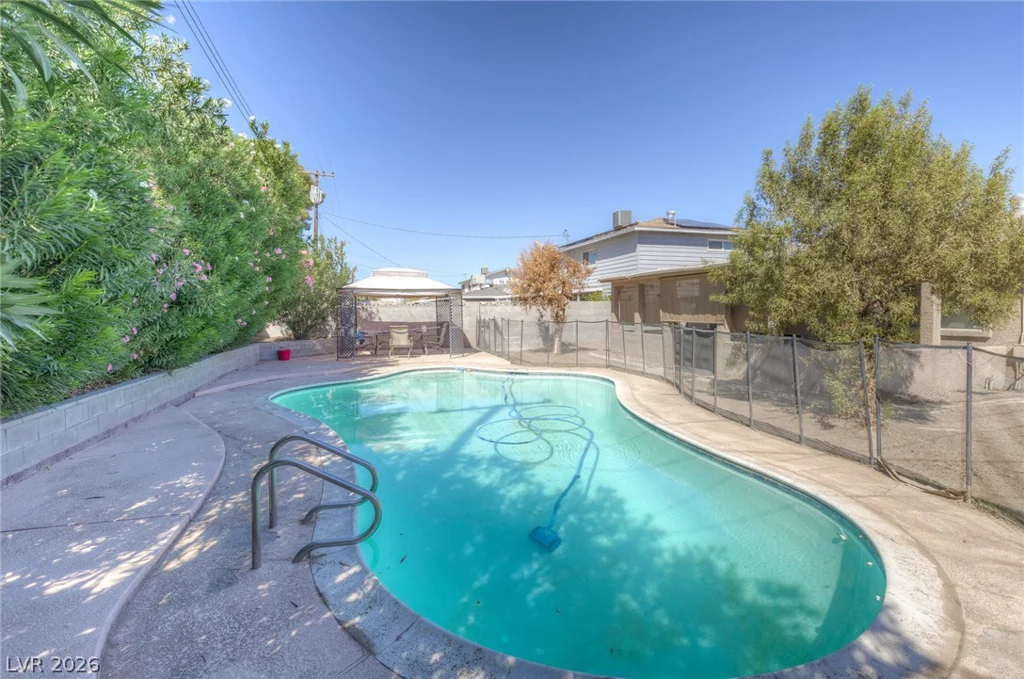 1305 Mojave, Las Vegas, NV 89101