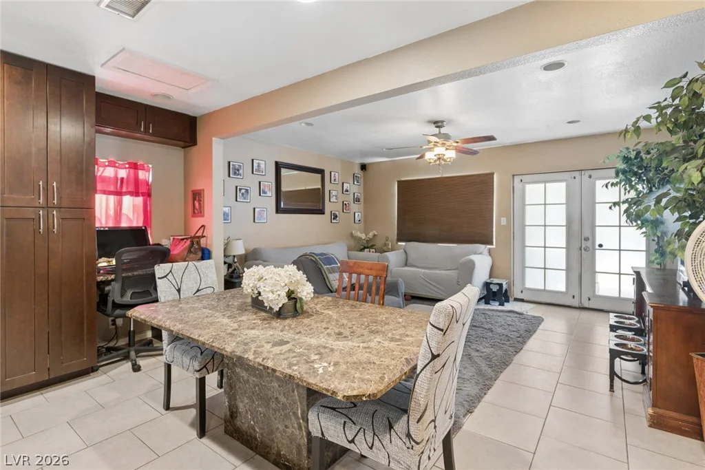 1305 Mojave, Las Vegas, NV 89101
