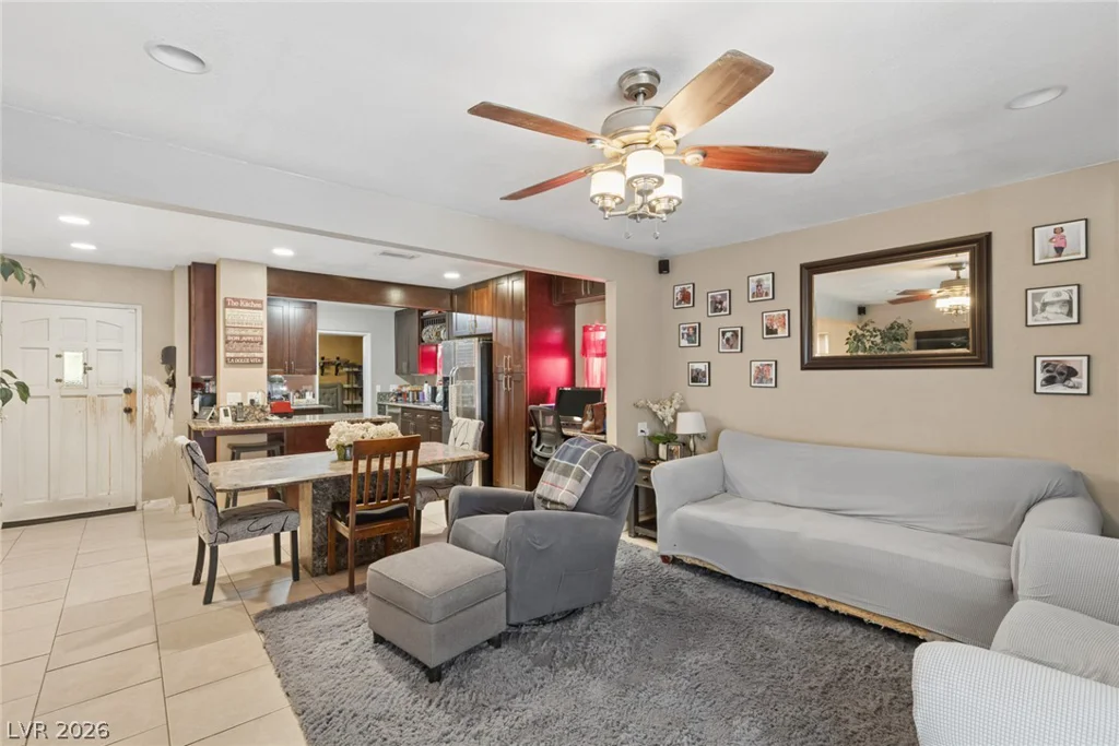 1305 Mojave, Las Vegas, NV 89101