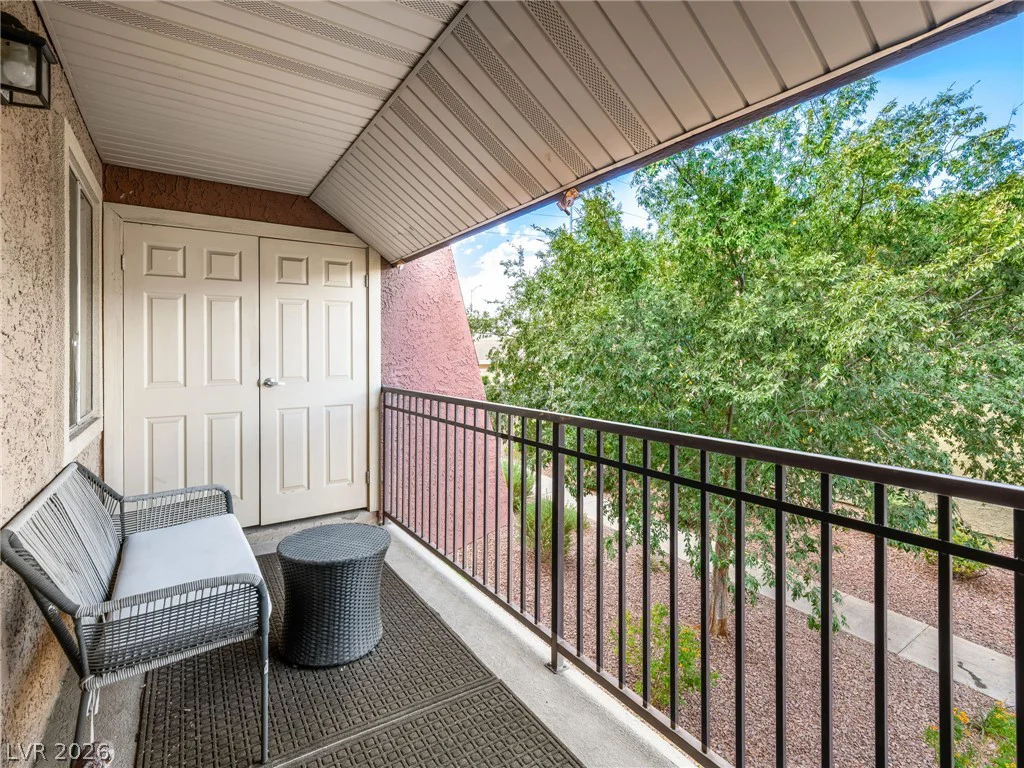 4450 Sandy River, Las Vegas, NV 89103
