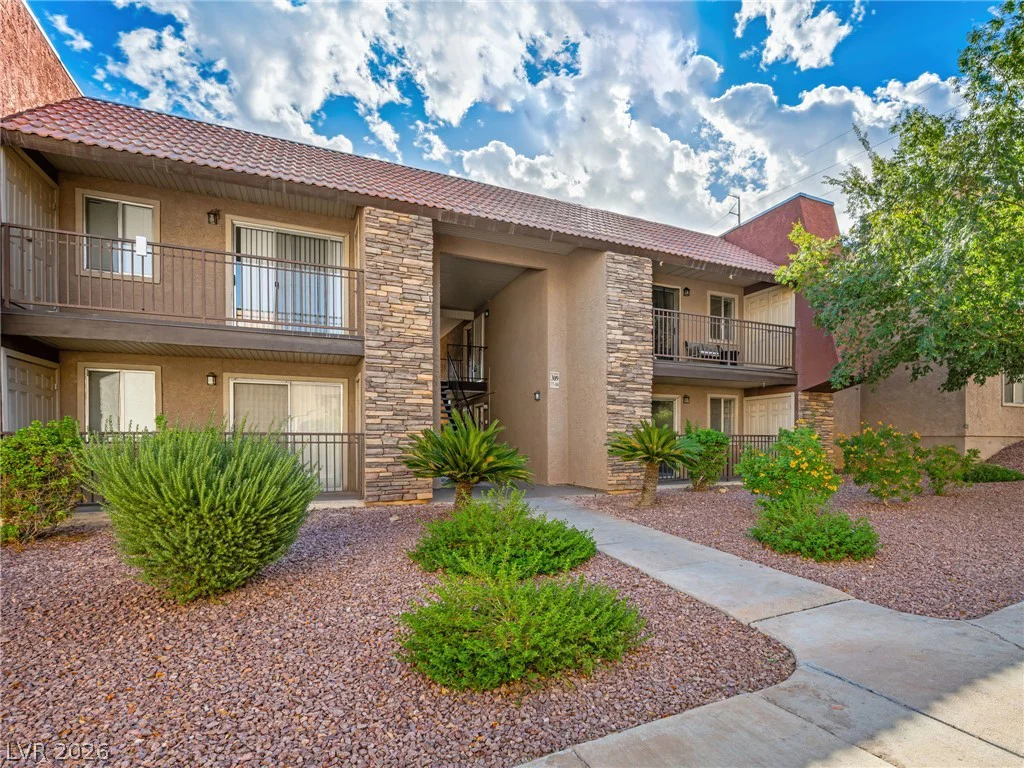 4450 Sandy River, Las Vegas, NV 89103
