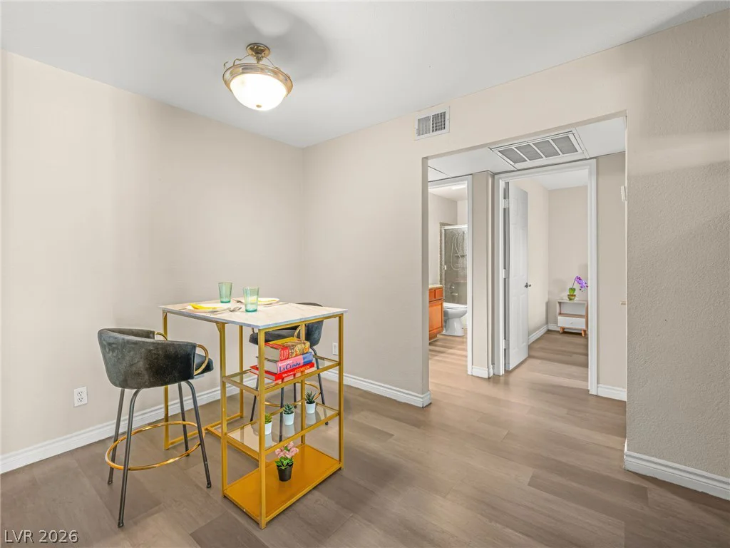 4450 Sandy River, Las Vegas, NV 89103