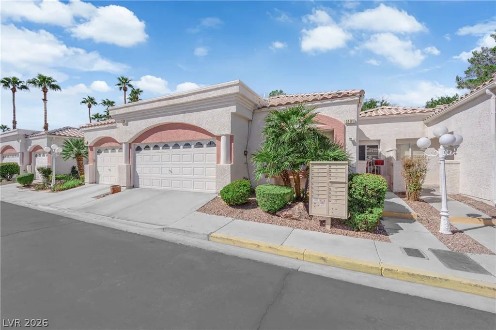 5131 Briar Meadow, Las Vegas, NV 89118