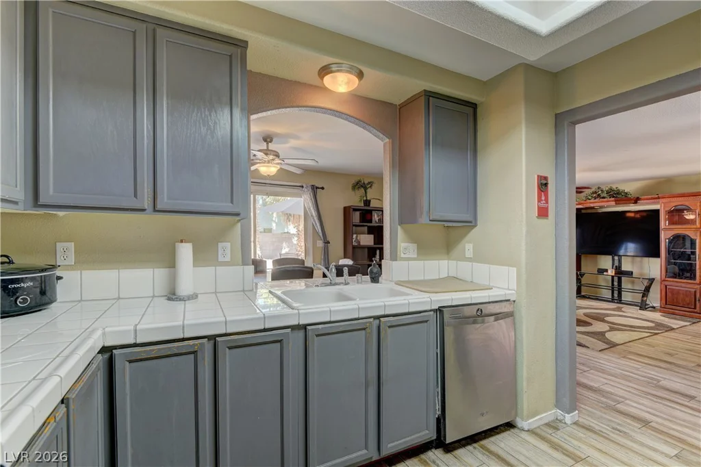 10190 Ghost Gum, Las Vegas, NV 89183