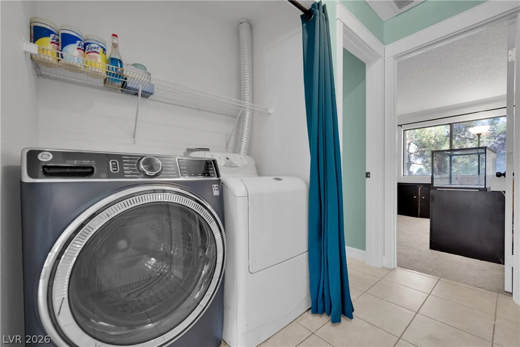 920 Sloan, Las Vegas, NV 89110