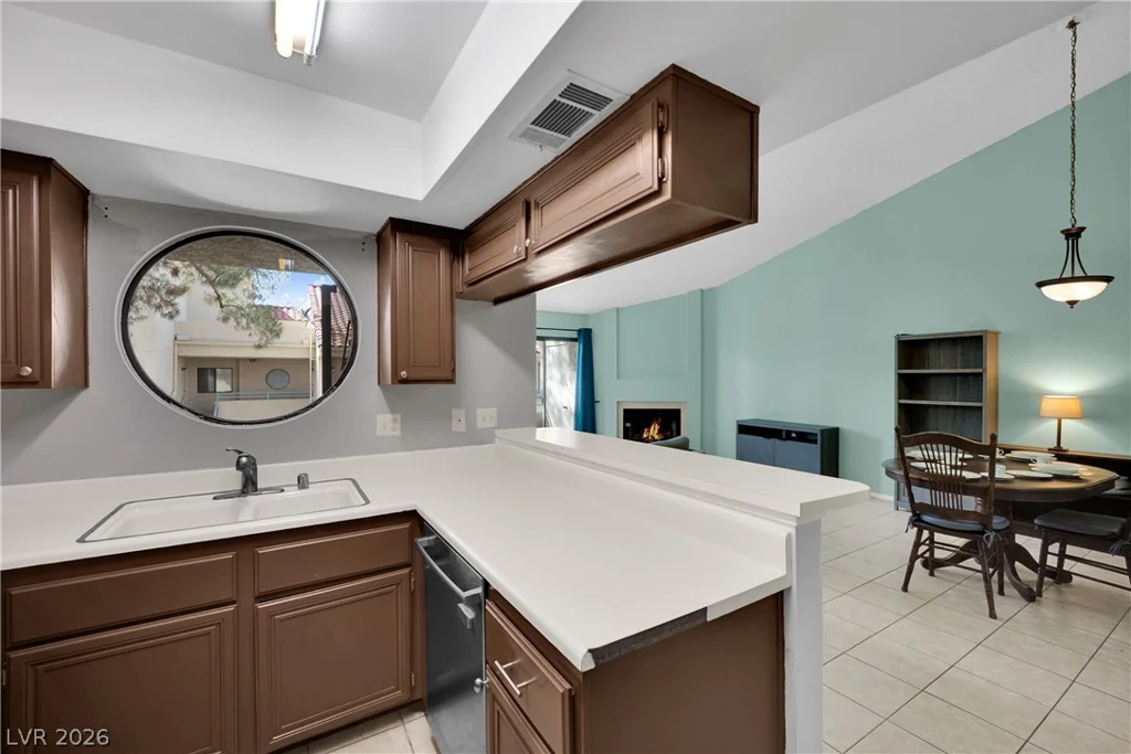920 Sloan, Las Vegas, NV 89110