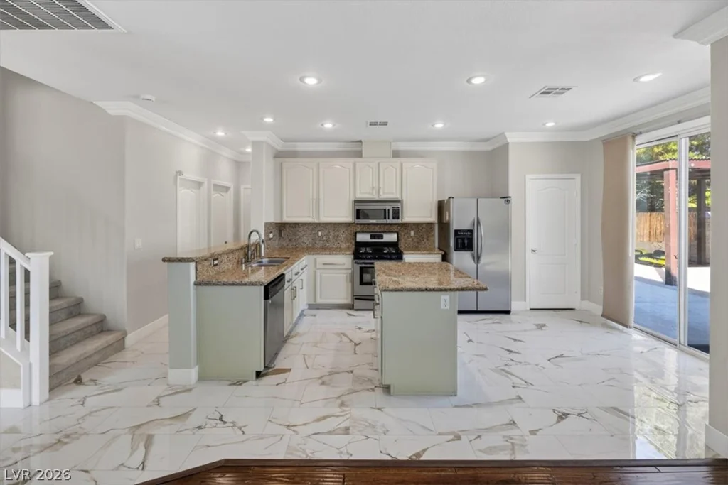 262 Fox Lake, Las Vegas, NV 89148