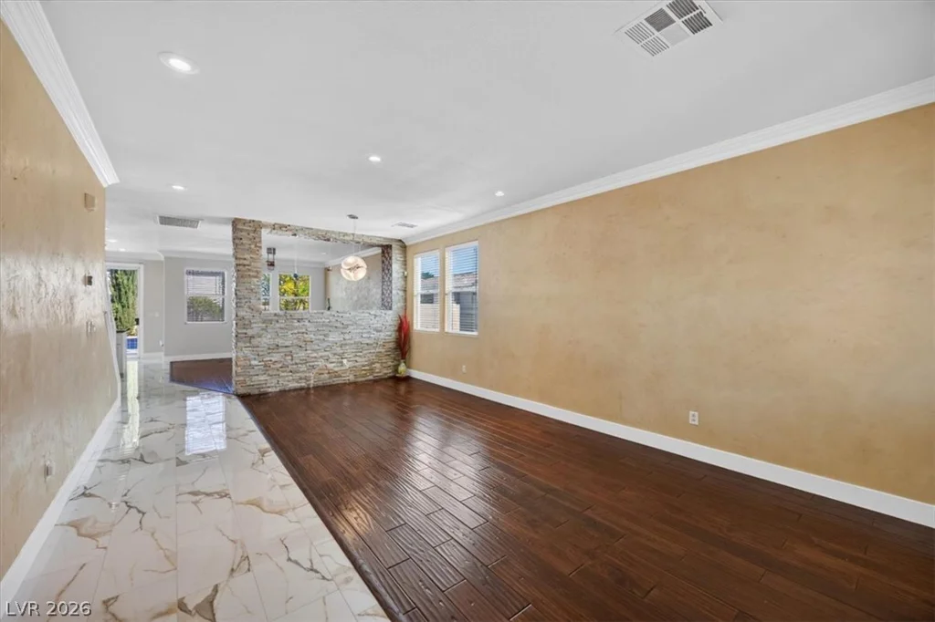 262 Fox Lake, Las Vegas, NV 89148