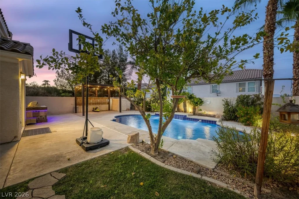262 Fox Lake, Las Vegas, NV 89148