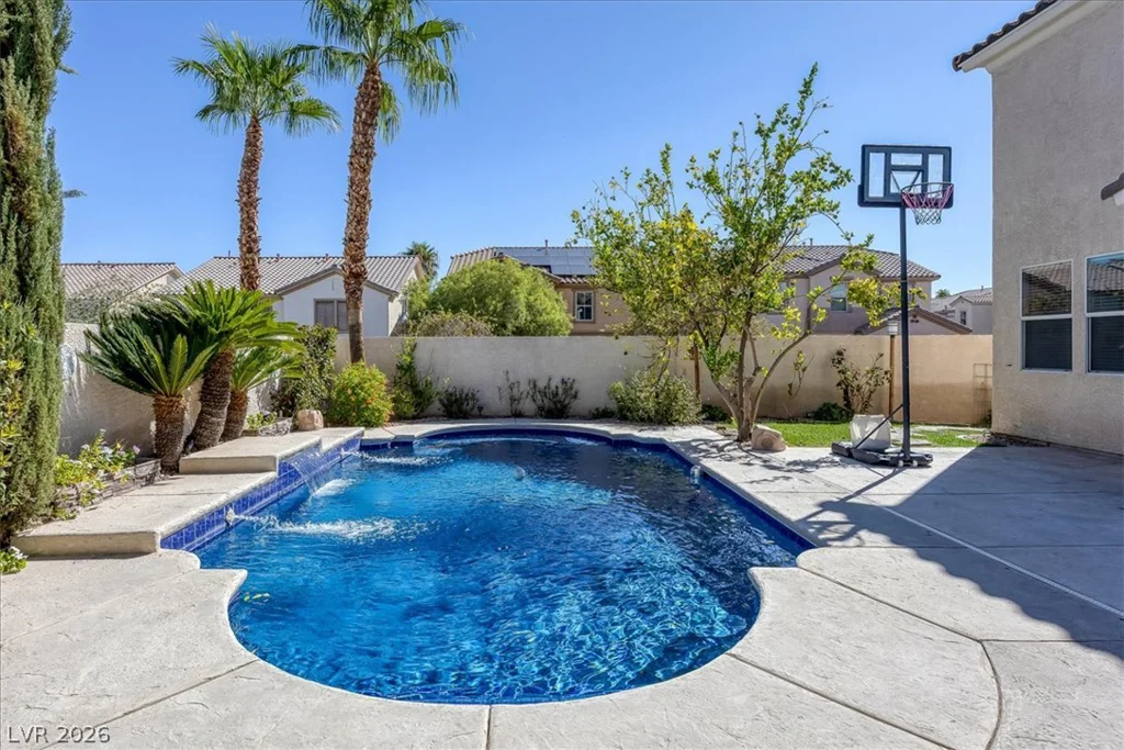 262 Fox Lake, Las Vegas, NV 89148