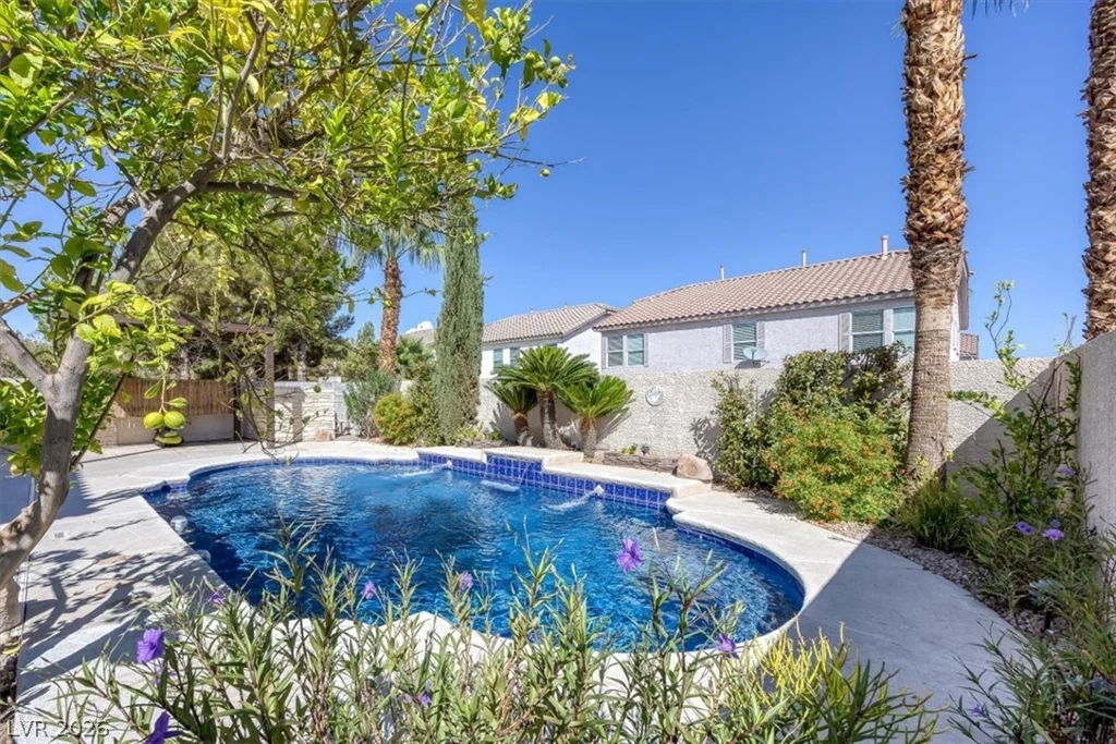 262 Fox Lake, Las Vegas, NV 89148