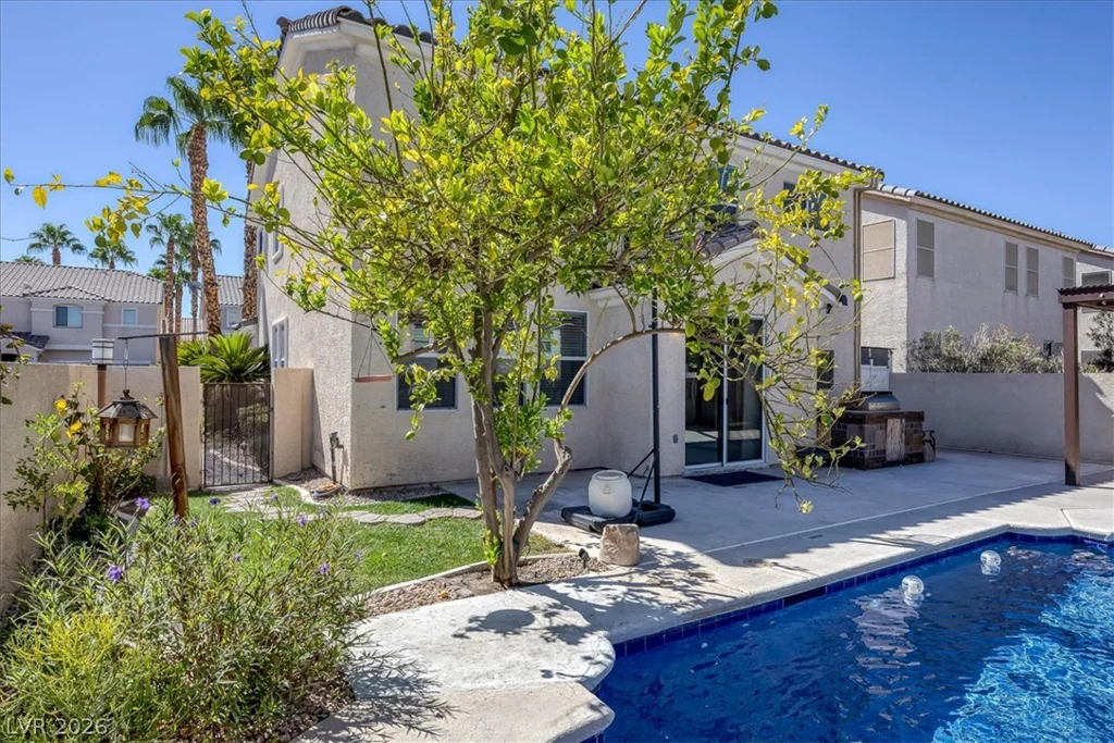 262 Fox Lake, Las Vegas, NV 89148
