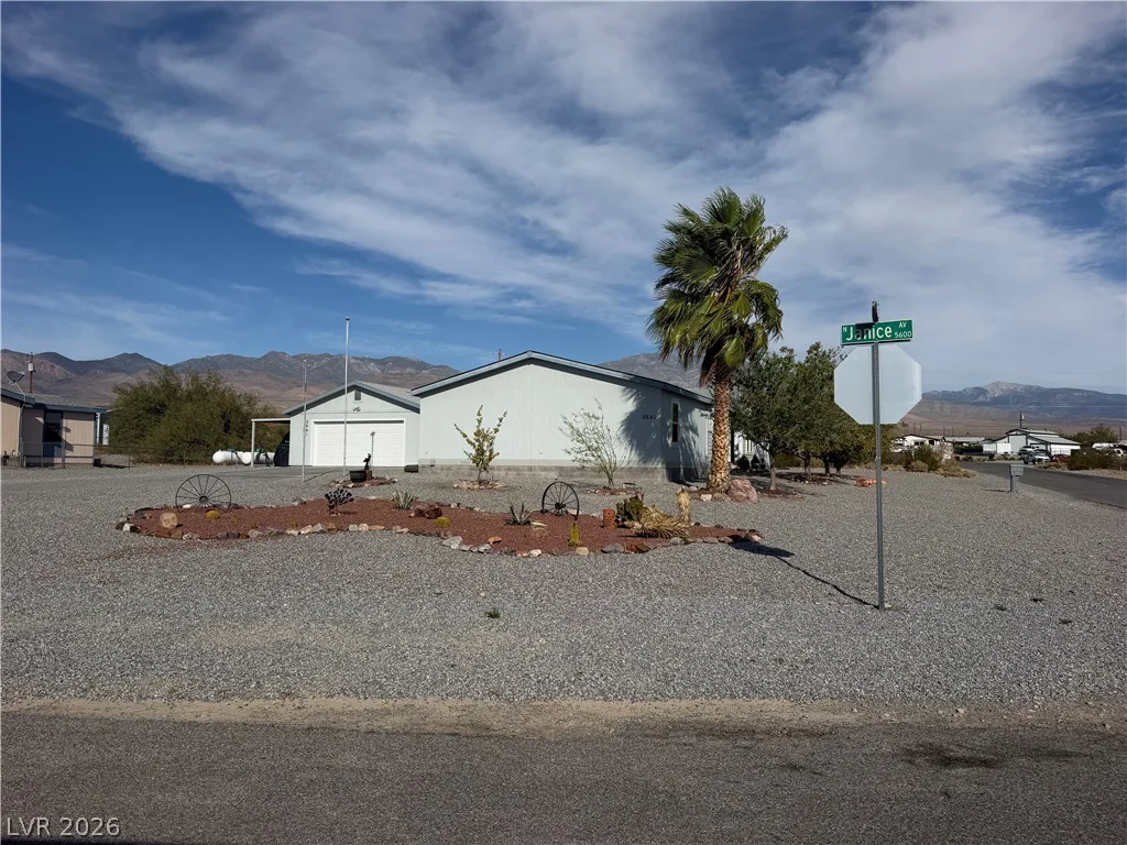 5641 Janice, Pahrump, NV 89060