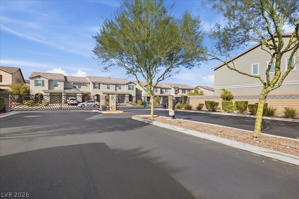5321 Lazy Breeze, Las Vegas, NV 89118