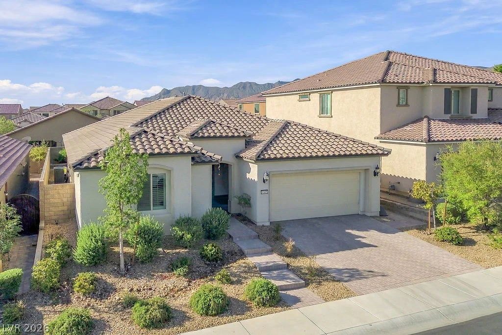 9945 Bristlecone Skye, Las Vegas, NV 89166