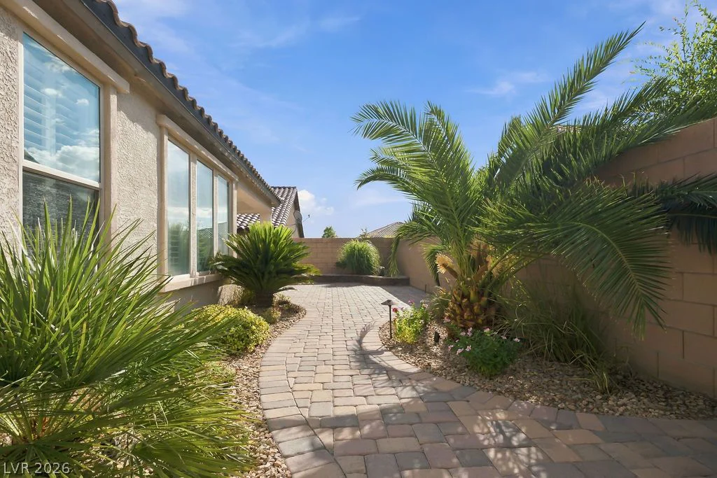 9945 Bristlecone Skye, Las Vegas, NV 89166