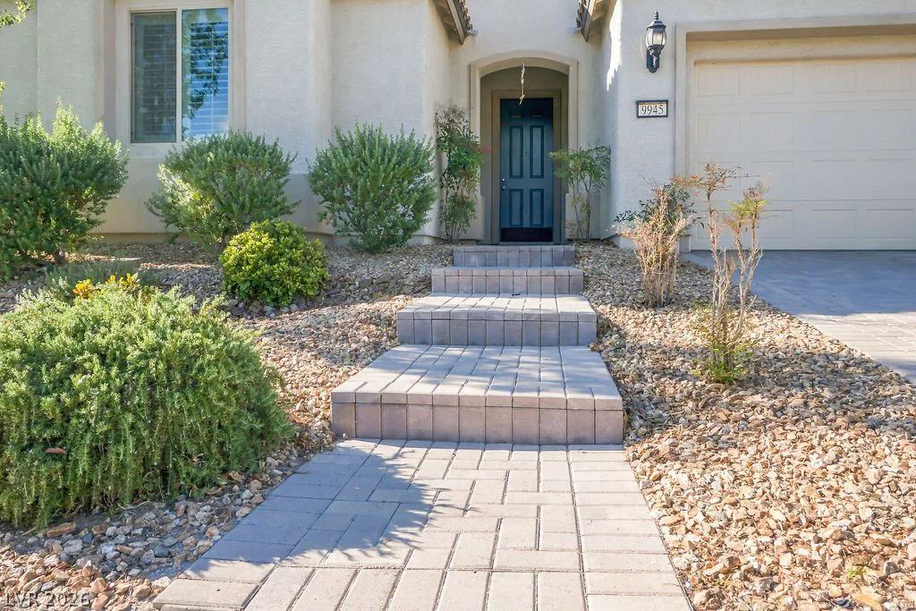 9945 Bristlecone Skye, Las Vegas, NV 89166