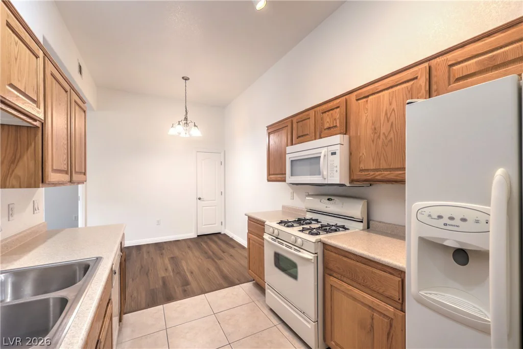 8805 Jeffreys, Las Vegas, NV 89123