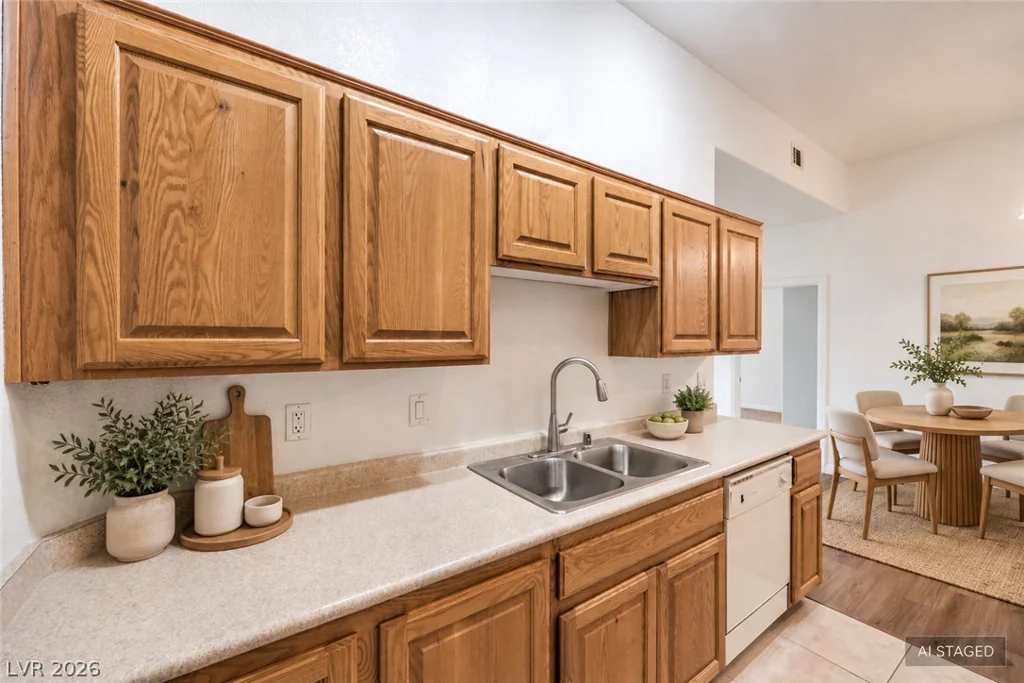 8805 Jeffreys, Las Vegas, NV 89123