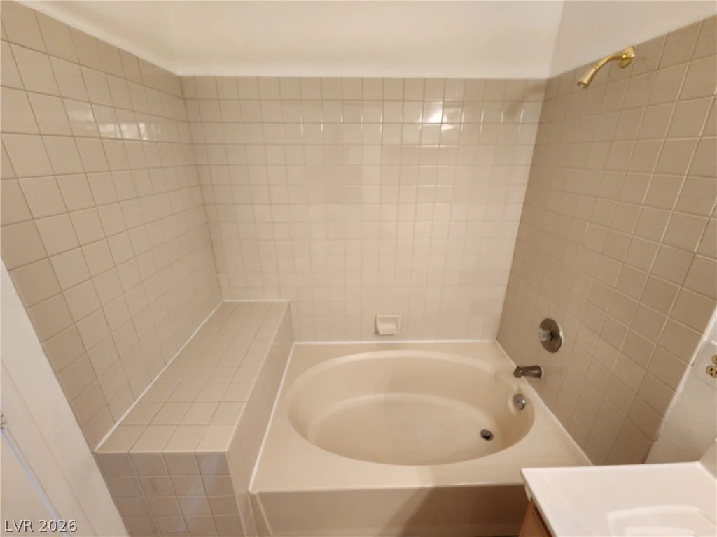 8301 Boseck, Las Vegas, NV 89145
