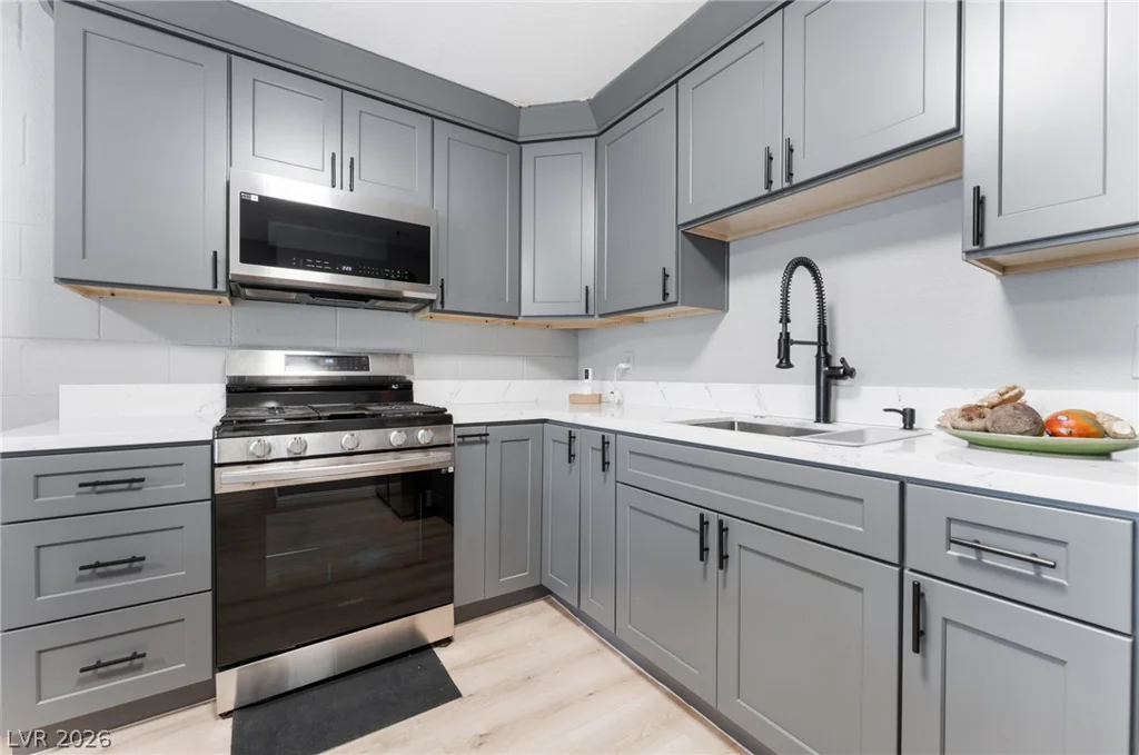 2515 Donna, North Las Vegas, NV 89030