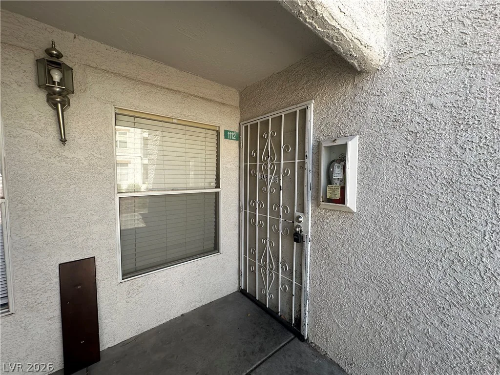 6800 Lake Mead, Las Vegas, NV 89156