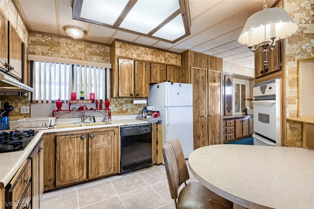 5109 Ridge, Las Vegas, NV 89103