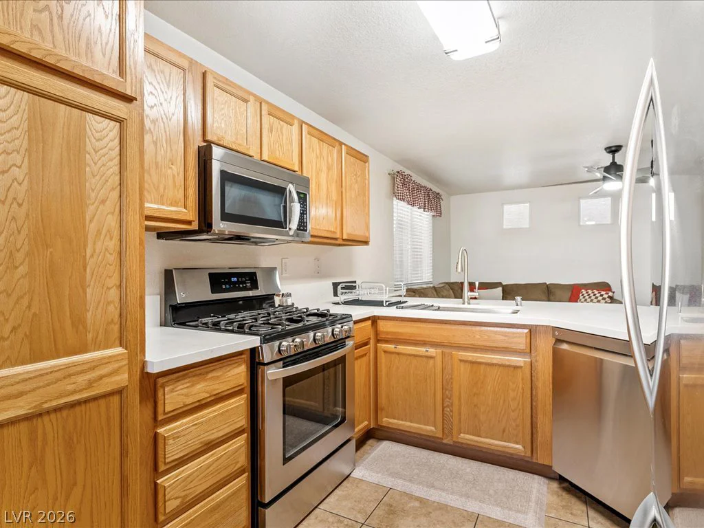 10356 Perfect Parsley, Las Vegas, NV 89183