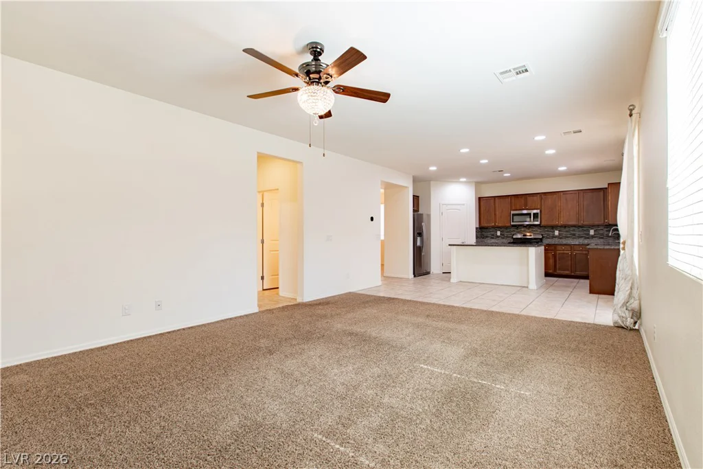7915 Dell Ridge, Las Vegas, NV 89179