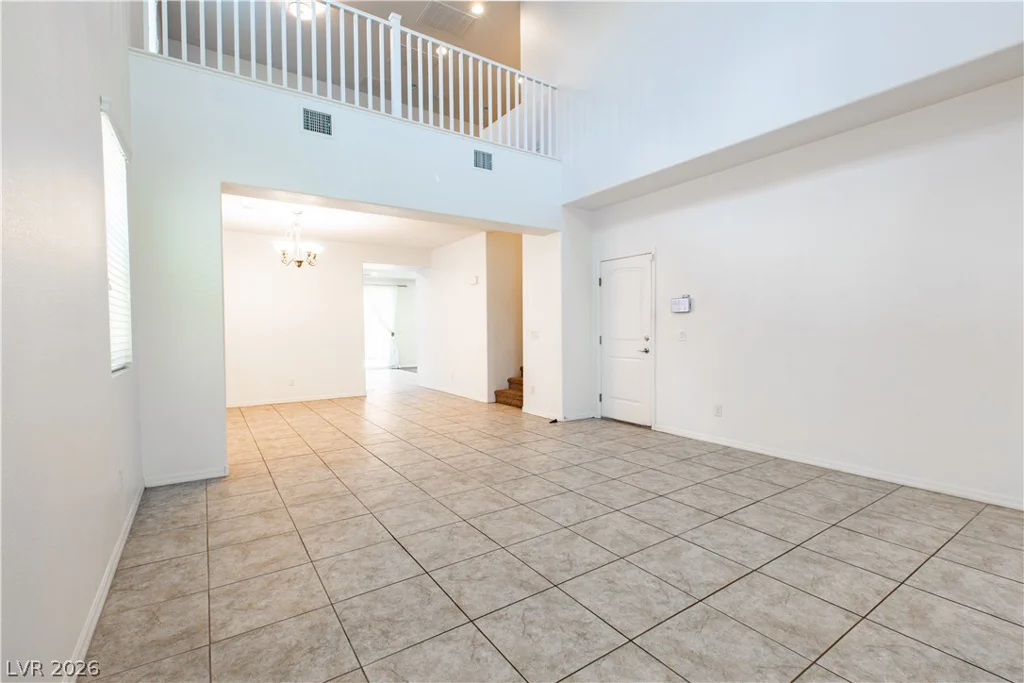 7915 Dell Ridge, Las Vegas, NV 89179