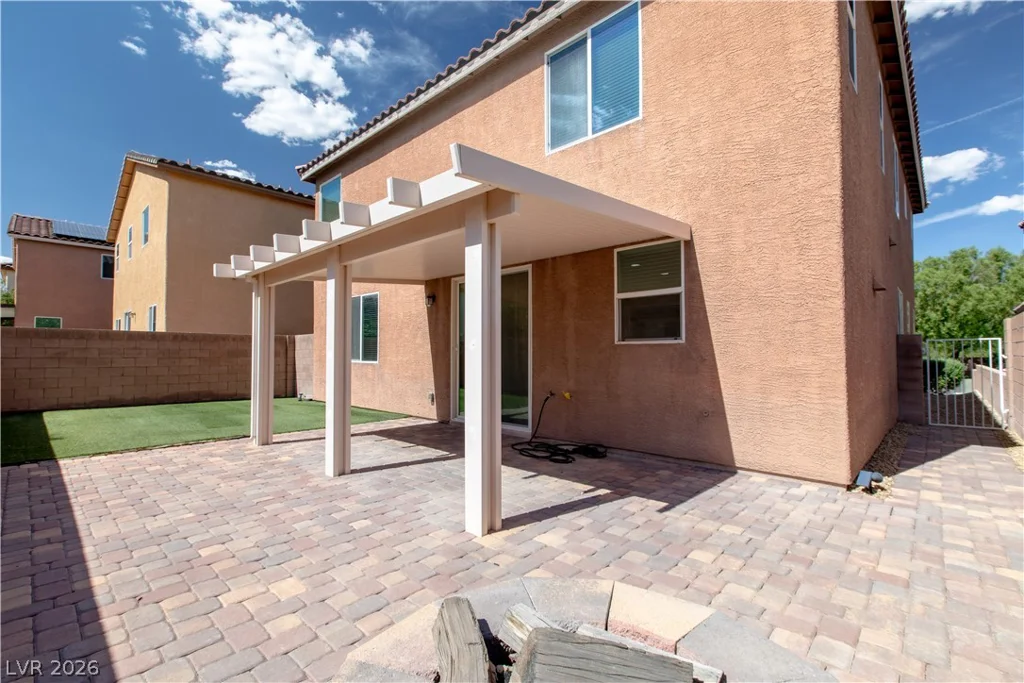7915 Dell Ridge, Las Vegas, NV 89179