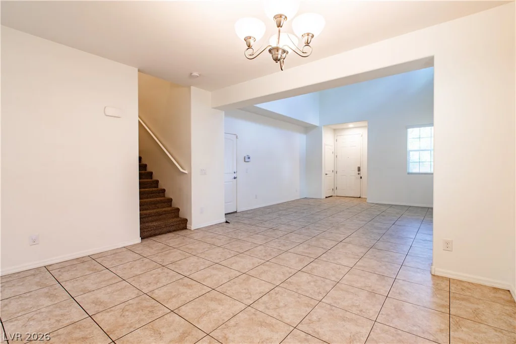 7915 Dell Ridge, Las Vegas, NV 89179