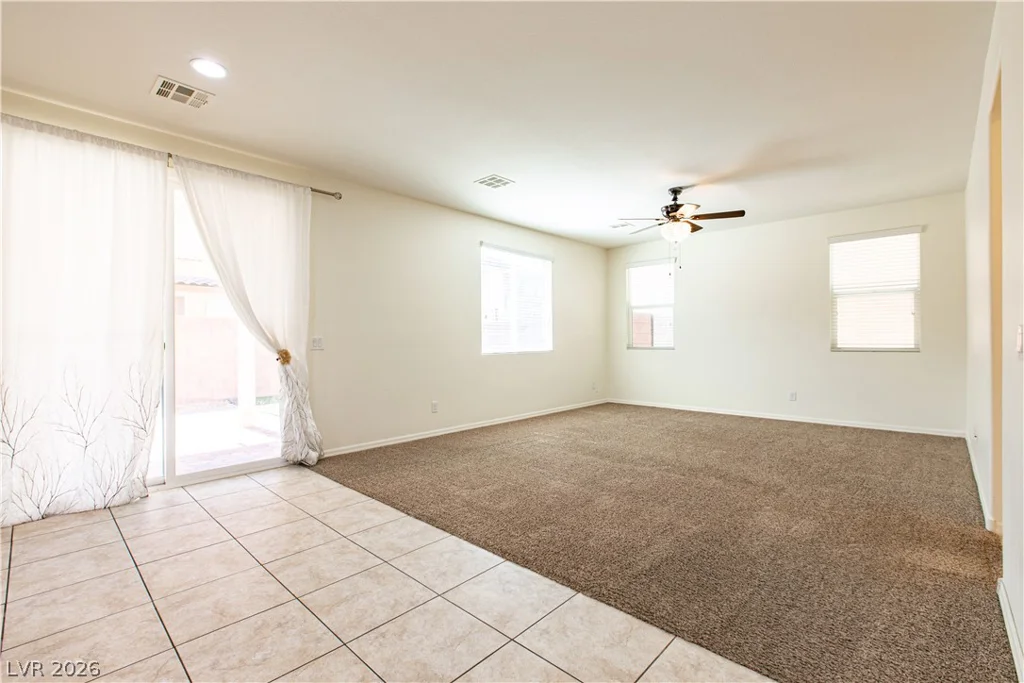 7915 Dell Ridge, Las Vegas, NV 89179