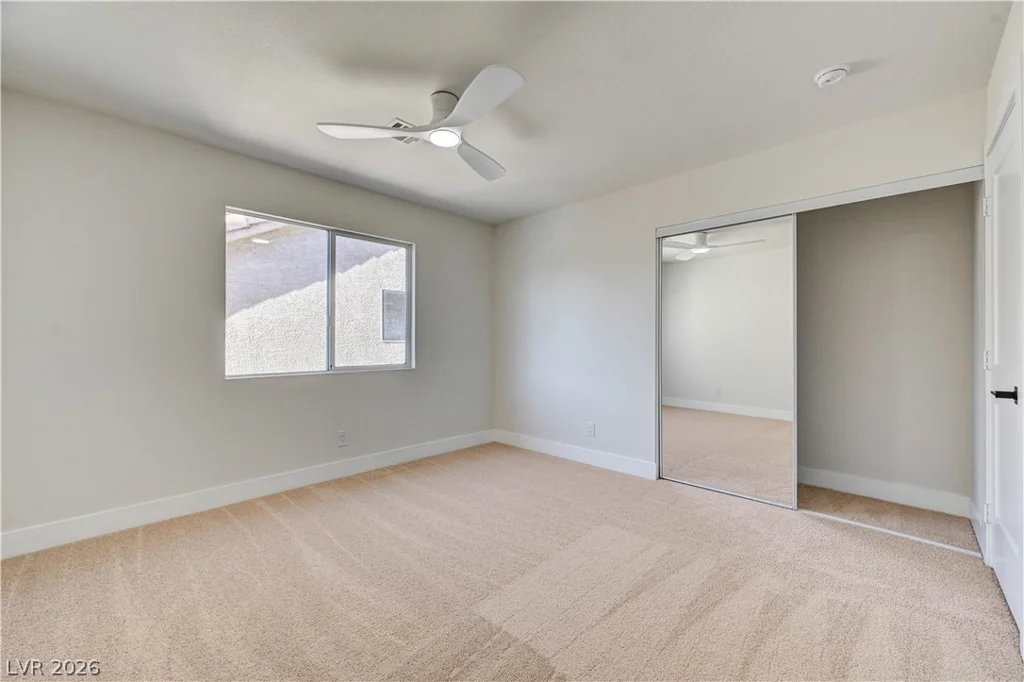 1600 Royal Canyon, Las Vegas, NV 89128