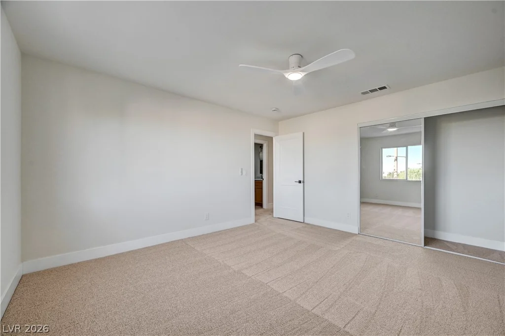 1600 Royal Canyon, Las Vegas, NV 89128