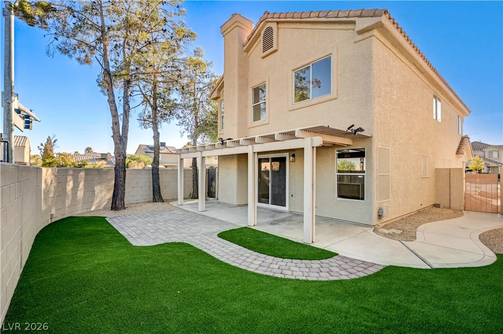 1600 Royal Canyon, Las Vegas, NV 89128