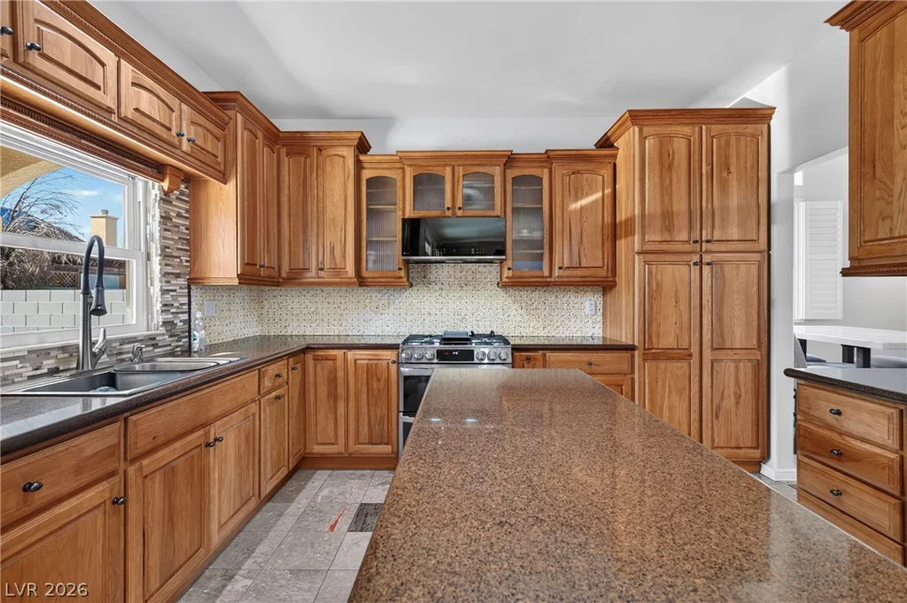 605 Lively Fiesta, Henderson, NV 89015